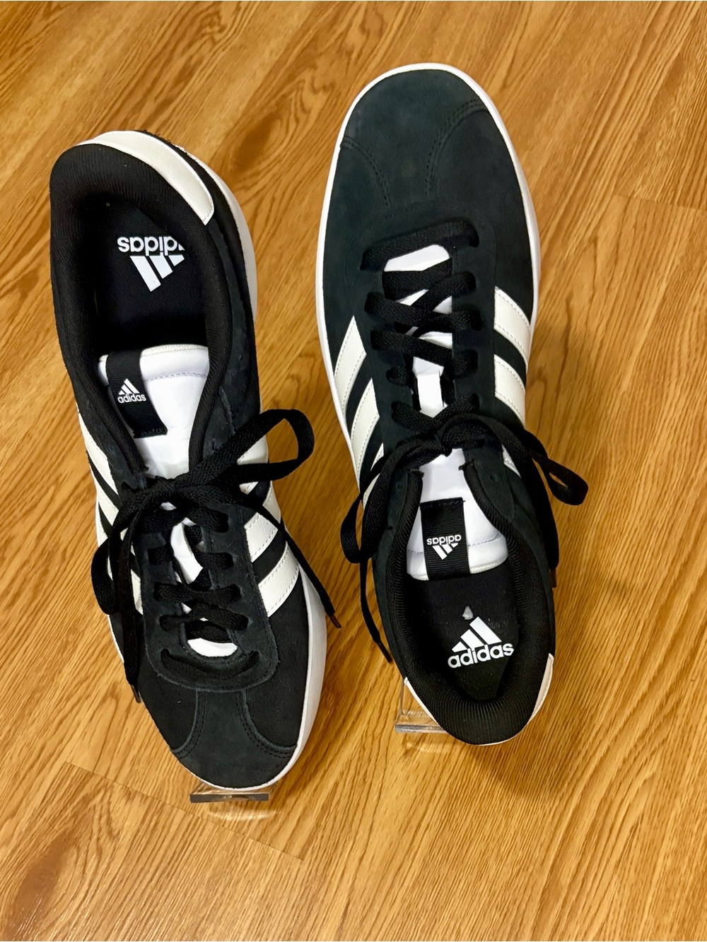 Adidas Men’s Black and White Lace-Up Sneakers | 11.5